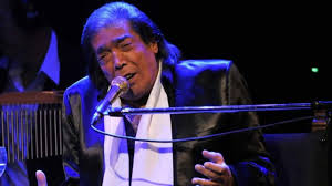 Cacho castaña was born on june 11, 1942 as humberto vicente castagna. Cacho Castana The Sidewalk
