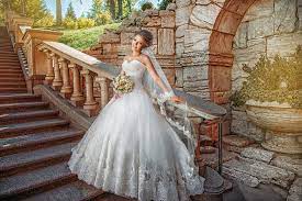 Check spelling or type a new query. Disney Brautkleider Hochzeitskleider Wie Cinderella Belle Co