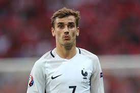 Without benzema france reached the final of euro 2016 and then won the 2018 world cup, but. Atletico Madrid Antoine Griezmann Und Co Drei Franzosen Unterschreiben Vertrage Bei Atleti