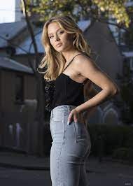 Pin Lisadegans Zara Larsson Zara Larsson Photoshoot Zara