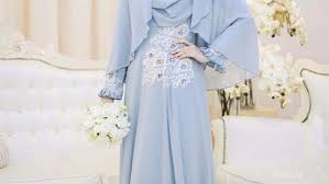 Dan selendang baju juga akan diperbuat daripada songket. 10 Inspirasi Pilihan Gaun Pernikahan Muslim Syar I Yang Modern
