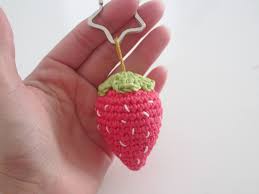 Porte Cles Fraise Au Crochet Petit Cadeau Fille Idee Cadeau Maitresse Fraise Crochet Fruit Au Crochet Idee Cadeau Maitresse Cadeau Pour Petit Ami Porte Cle