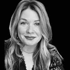 Carol Demi's Instagram, Twitter & Facebook