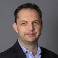 Peter Pineda's Instagram, Twitter & Facebook