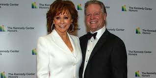 7, 2021, 1:34 am utc Reba Mcentire Raves About Boyfriend Finding Love After Divorce