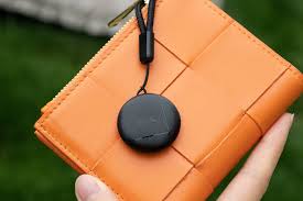 Dual System Item Tracker Black