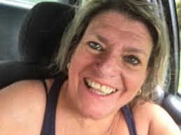 Robyn Kuntz's Instagram, Twitter & Facebook