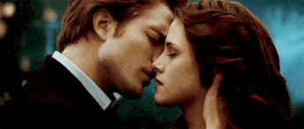 Try hugging her from behind, kissing her forehead, and holding her close to help her feel more comfortable. How To Make Your Girlfriend Smile 25 Ways To Make A Girl Smile Relationships