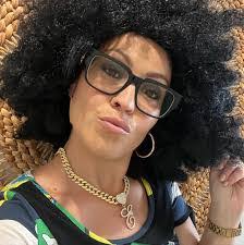 Elissa Scott's Instagram, Twitter & Facebook