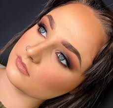 Samantha Lawrence Artistry