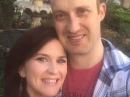 Lori Pender's Instagram, Twitter & Facebook