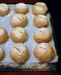 Crusty Sourdough Dinner Rolls No Knead No Added Yeast Recipe Sourdough Dinner Rolls Dinner Rolls Sourdough Rolls