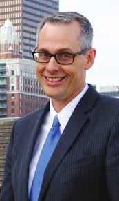 Plug in. Ramp up. Become a Des Moines Business Leader.