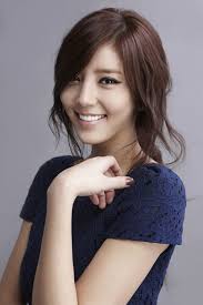 Posted by 1 month ago. Son Dambi Talks About Her Biggest Rival In The Industry