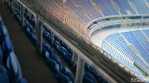 Расположен на крестовском острове, на месте снесённого стадиона имени с. Zenit Arenu 22 Fevralya Protestiruyut Muzykalnym Festivalem Ia Regnum