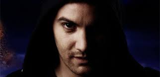 Jim Sturgess and Clémence Poésy Star in Heartless