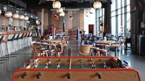 Club Le R2 Marseille A Marseille Reserver Avec Lesbarres