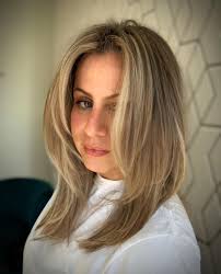 🌟✨ Introducing Ann Dunning and Vamigas: Changing the Beauty Game! ✨🌟 Hey,  fabulous followers! 👋 Today, I'm thrilled to introduce you to the  incredible @anndunningvamigas , co-founder of @vamigasbotanicals , a beauty