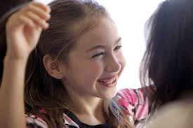 Kathleen (Bones) and Laura (Lola)