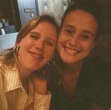 Cecilia Glenn (@ceciliadglenn) • Instagram photos and videos