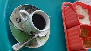 10 oz vacuum can ground cafe bustelo cuban style. Poll Cuban Coffee Debate Cafe Bustelo Pilon Or La Llave