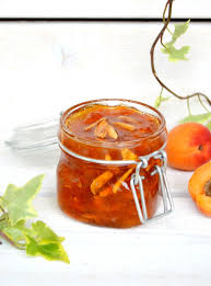 Apricot Almond Jam With Vanilla Del S Cooking Twist Recette Confiture Abricot Confiture Recette Confiture