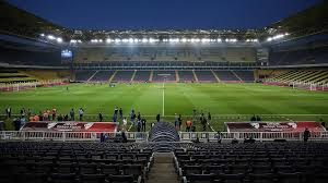 It is also a local derby, one of many involving istanbul clubs. Football Referee Cancels Fenerbahce Besiktas Derby