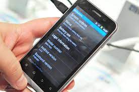 MWC 2012: ZTE Skate Acqua and Skate Kis ...