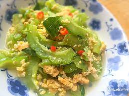 It helps bitter gourd to maintain the good taste and fresh. Stir Fried Bitter Gourd With Salted Eggs Recipe Jcf00d Salted Egg Bitter Gourd Egg Recipes
