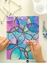 Easy Oil Pastel Project For Kids Oil Pastel Art Oil Pastel Drawings Cool Art Projects