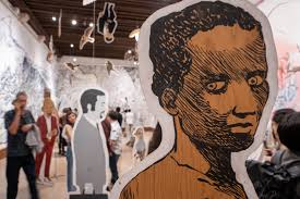 Fotogalería 🔻 "Tsunami" de Salvador Jacobo Torres es un proyecto gráfico  de gran formato que expone el significado del dibujo para el artista se  inauguró en la sala 7 del Centro Cultural