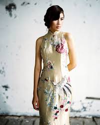 East Meets West Light And Airy Wedding Dresses From Cinobi With An Asian Touch Chinese Dresses Pattern Cheongsam Wedding Chinese Style Dress
