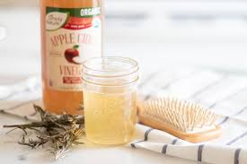 For this reason, apple cider vinegar (acv) works to settle the cuticles of your hair and lock in the moisture, proteins, and natural oils. Diy Apple Cider Vinegar Hair Rinse Our Oily House