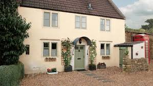 Modern bungalow exterior modern bungalow house bungalow homes bungalow house plans modern farmhouse exterior exterior house colors exterior design bungalow ideas bungalow designs 01442 769662 modern exteriors will transform the appearance of your house call: Transform Your Exterior With Clever Colour Dulux