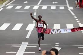 케냐의 킵초게, 남자 마라톤 2연패…심종섭 49위·오주한 기권; N4ly3bilcvfepm