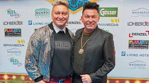 12:28 hubert fella 14 489 просмотров. Trotz Hochzeit Bei Hubert Und Matthias Knallt S So Richtig Promiflash De