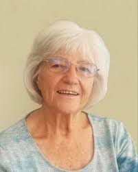 Charisse Bruce's Instagram, Twitter & Facebook