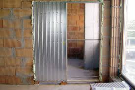 Obklad kovové zárubně je spásou pro byty a domy, kde není možné stará futra bybourat. Ako Namontovat Zarubnu Urob Si Sam