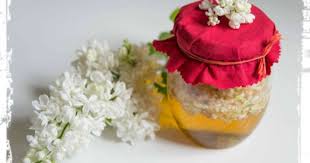 Decouvrez Les Recettes De Lilas Du Chef Et Partagees Dans Le Club Chef Simon Recettes De Sirop Idee Recette Facile Lilas