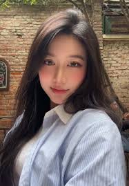 Vương Hà My Cấp 3