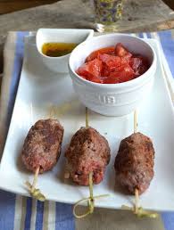 Brochette Kefta Au Boeuf A La Plancha Sauce Chermoula Et Tomates A La Marocaine Kefta Recettes De Cuisine Et Cuisine Orientale