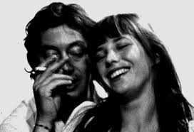 Jane Birkin et Serge Gainsbourg sur le Pont des Arts. Paris