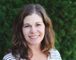 Laura Armistead's Instagram, Twitter & Facebook