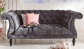 Retro style living room with elegant sofa. Sofa Styles Welches Sofa Passt Zu Deinem Einrichtungsstil Baur