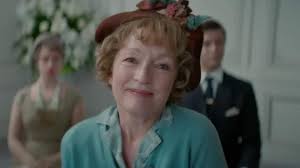 Mrs Harris has left for Paris 🇫🇷 #ForTheBelmont