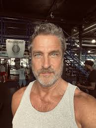 Ben Reed's Instagram, Twitter & Facebook