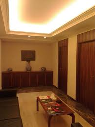 محمود الجاسم للتعهدات والديكور للتواصل الاتصال بالرقم 0096171170181تعهدات ديكورات شركة تعهدات مق Living Room Tv Unit Designs Living Room Tv Unit Tv Unit Design