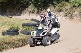 Stimmt dass, das man die mit dem alten 3 fahren darf, wenn man 40. Fahrtipps Atv Quad Tour