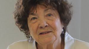 Ingrid Decker: Wie eine Frau in Achern die Erinnerung an den Holocaust  bewahrt