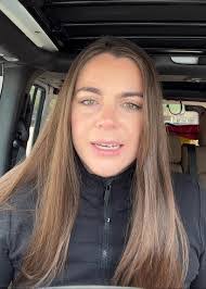 Leslie Boyles's Instagram, Twitter & Facebook